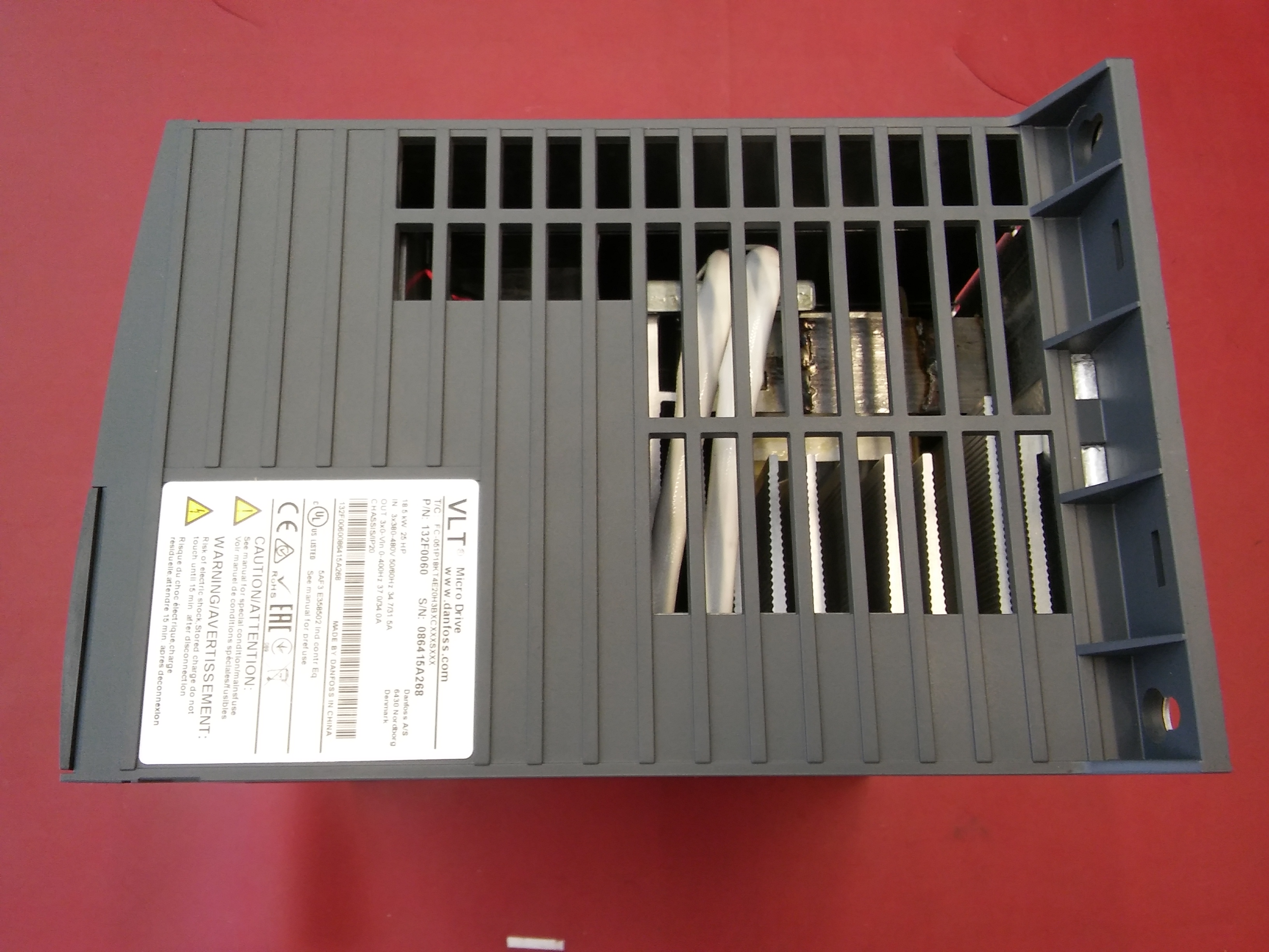DANFOSS FC-051P18KT4E20H3B VLT MİCRO DRİVE 18,5KW SÜRÜCÜ