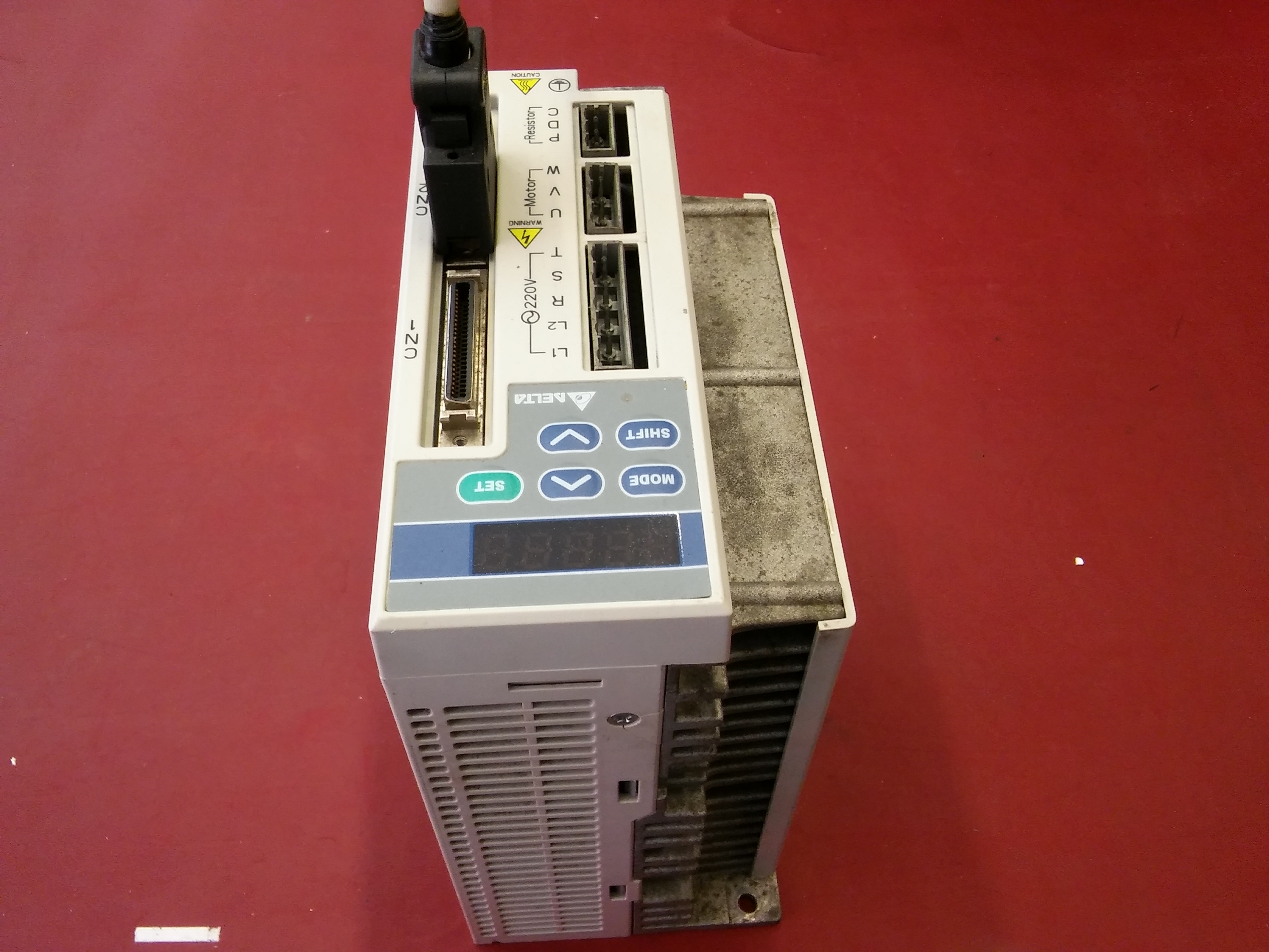 DELTA ASD-A1021MA 1KW AC SERVO DRIVE SÜRRÜCÜ