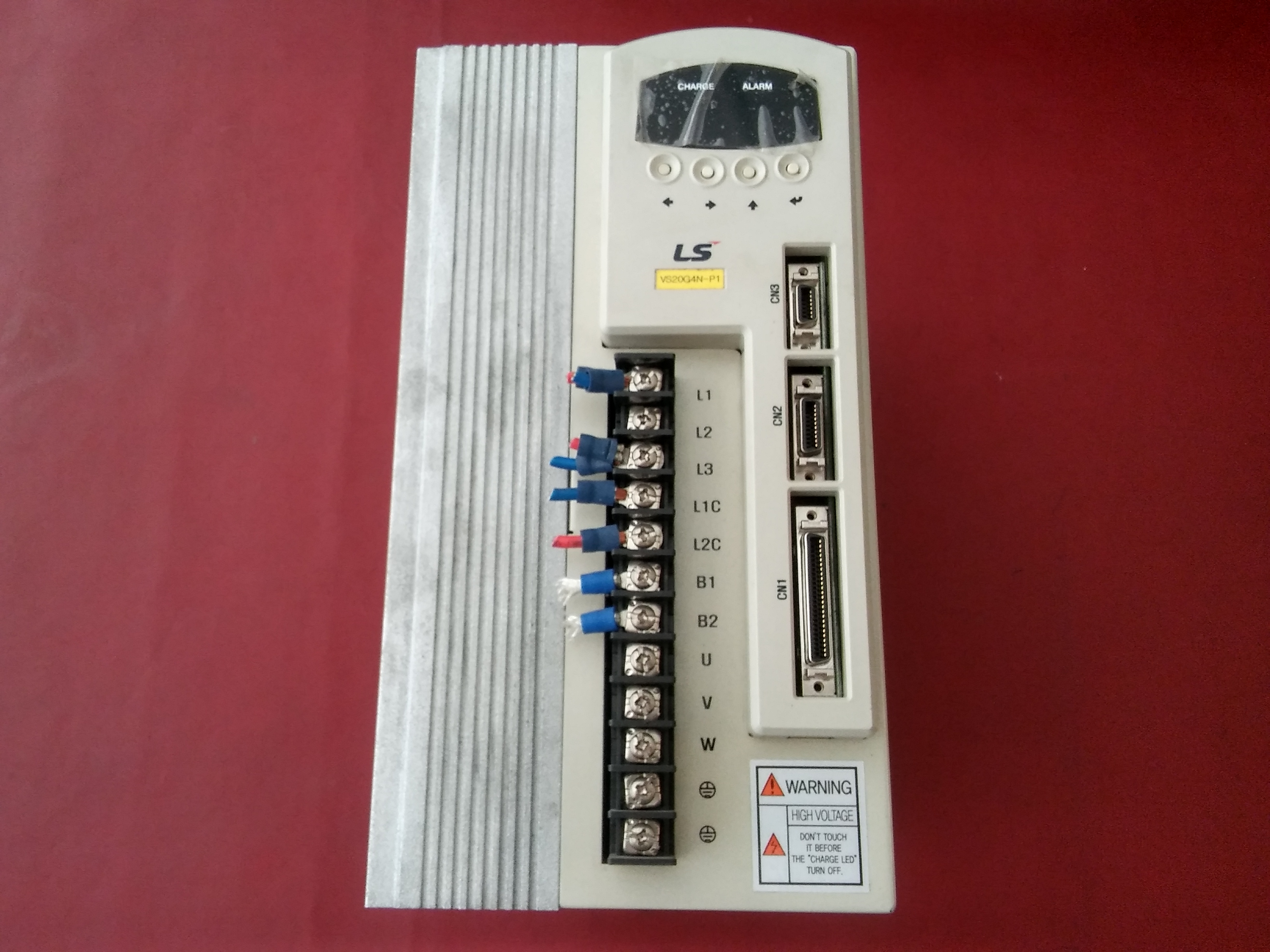 LS APD-VS20 G4 EN-P1 VS220G4N-P1 16A AC SERVO DRIVE SÜRÜCÜ