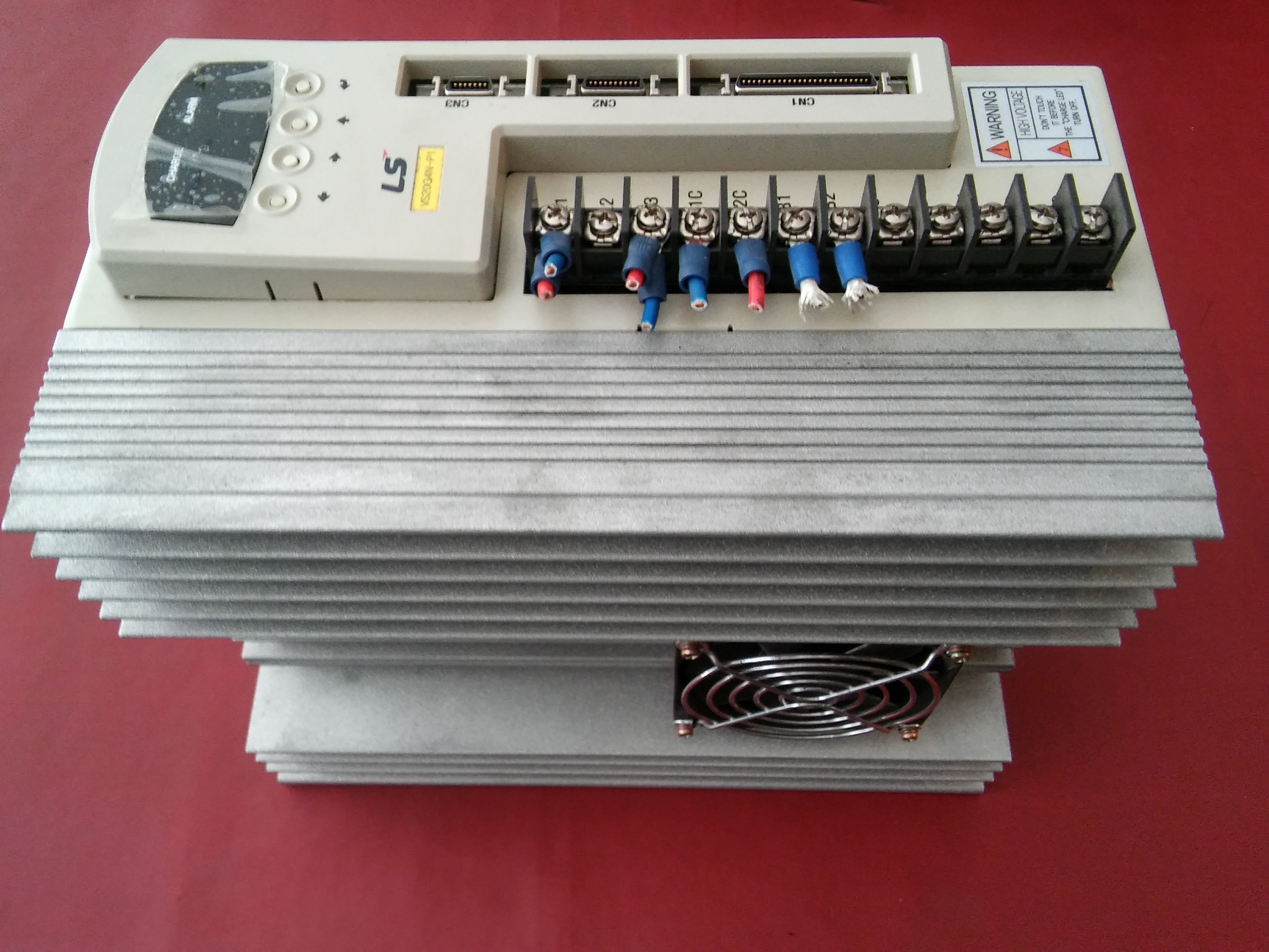 LS APD-VS20 G4 EN-P1 VS220G4N-P1 16A AC SERVO DRIVE SÜRÜCÜ