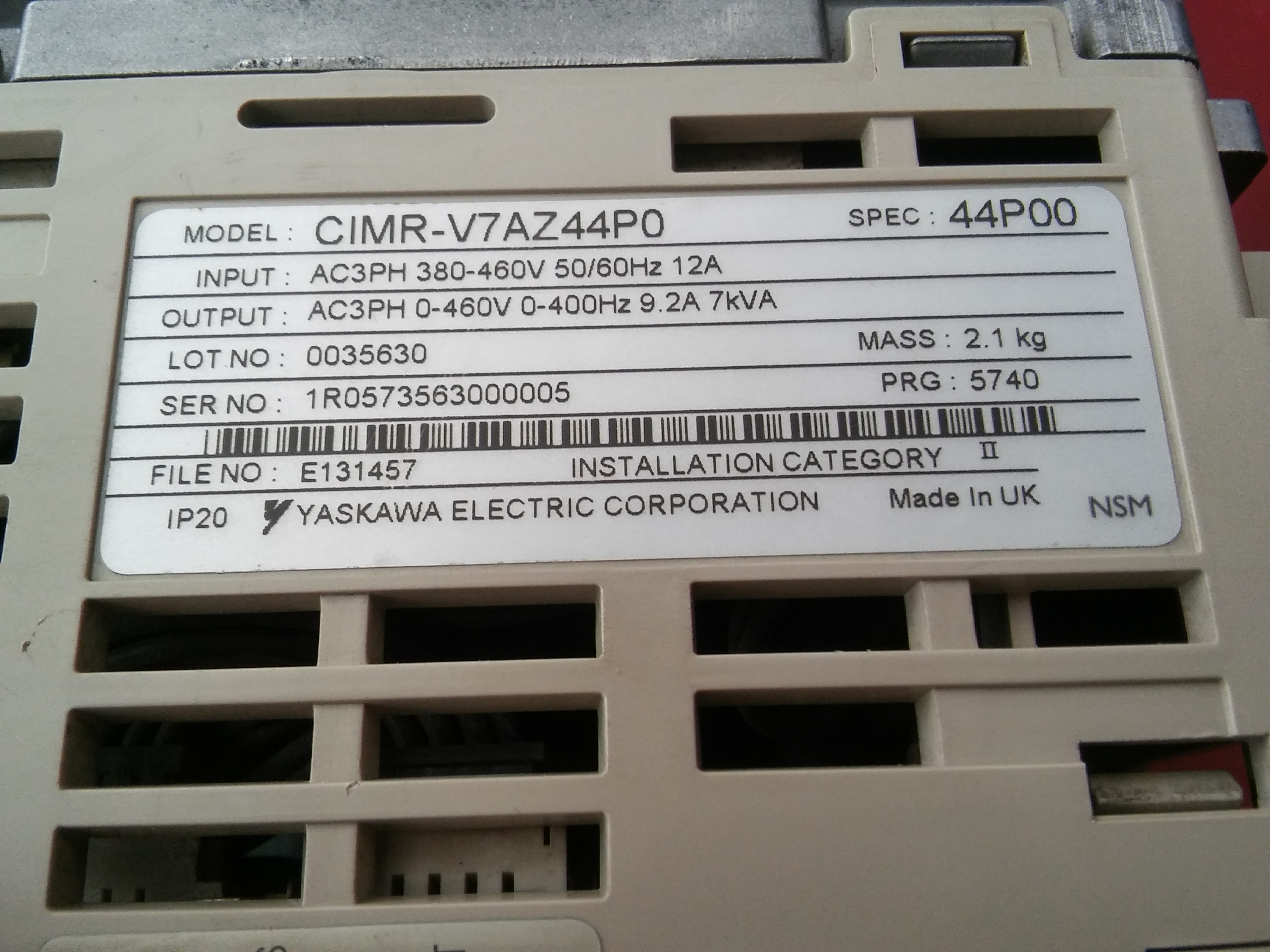 OMRON CIMR-V7AZ44P0 44P00 VARİSPEED V7 4,0KW SÜRÜCÜ