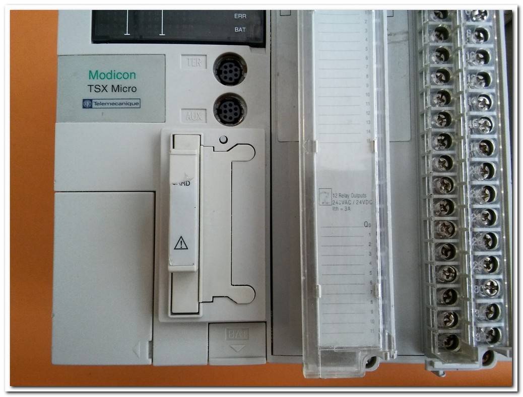 TELEMECANIQUE TSX3722000 TSX MİCRO MODİCON CPU MODÜL