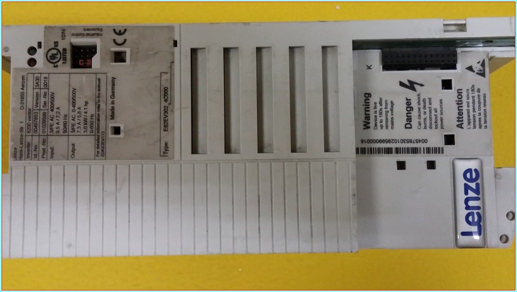 LENZE E82EV302-4C000 E82EV-4C E82EV302-4C E82EV302-4B040 8200 VECTOR 3KW SIFIR SÜRÜCÜ