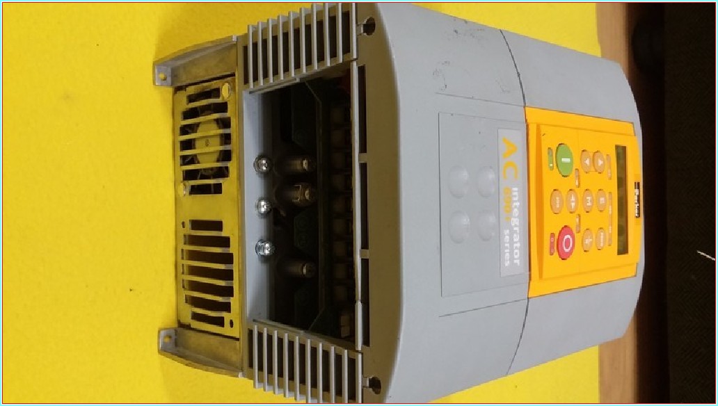 PARKER 690-431950B0-B00P00-A000 4KW SIFIR SÜRÜCÜ