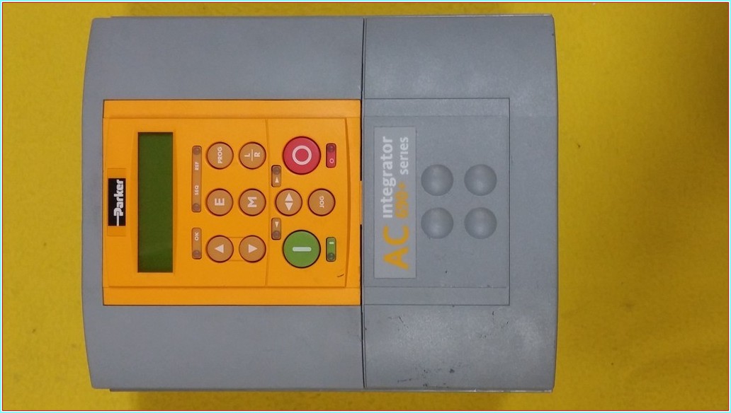 PARKER 690-431950B0-B00P00-A000 4KW SIFIR SÜRÜCÜ