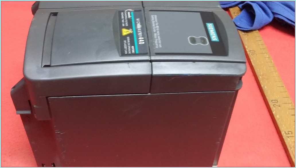 SIEMENS MICROMASTER 440 6SE6440-2UC22-2BA1 2,20KW SÜRÜCÜ