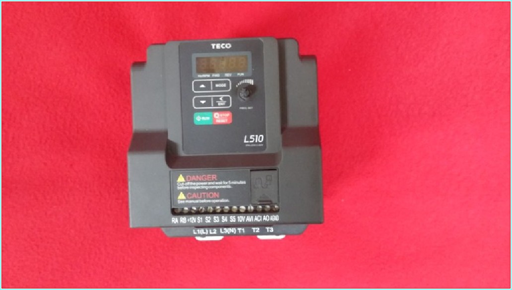 TECO L510-203-H1F-P 2,2KW 3HP 230V SÜRÜCÜ