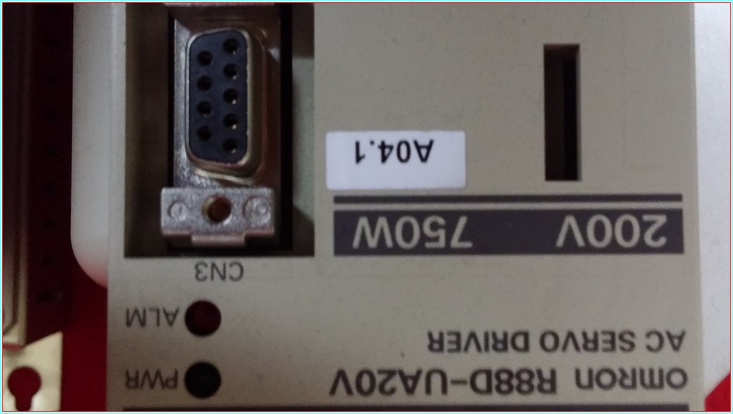 OMRON R88D-UA20V 750W SERVO SÜRÜCÜ VE R88M-U75030VA-S1 SERVO MOTOR TAKIM