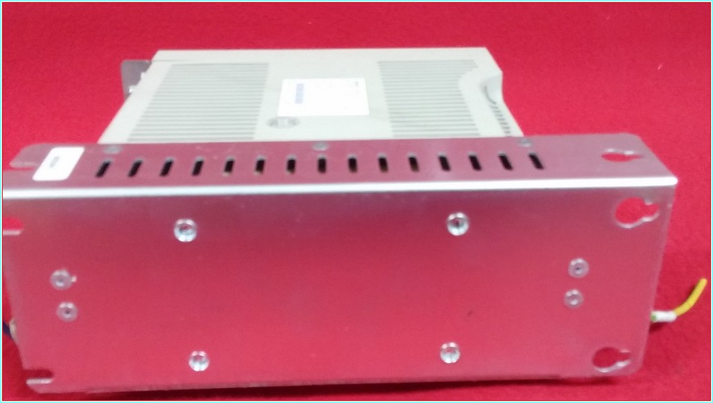 R88D-UA12V R88M-U40030VA-S1 OMRON