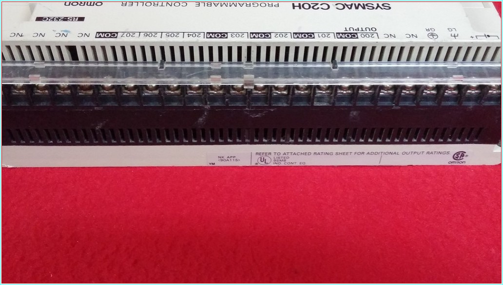 OMRON SYSMAC C20H-C7DR-DE-V1 RS-232C PROGRAMMABLE CONTROLLER PLC