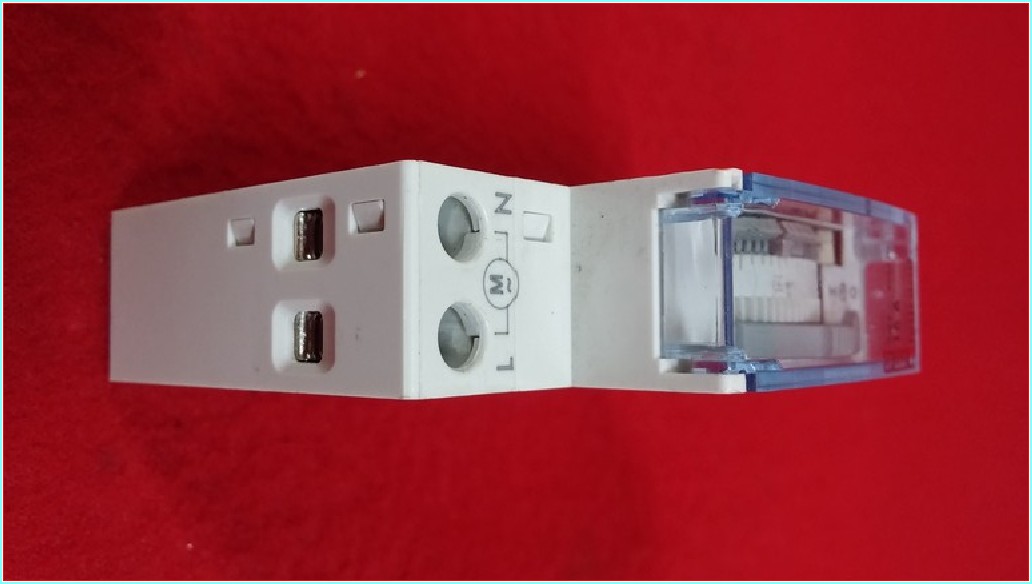 LEGRAND 4 127 90 MİCROREX QT11 W OTOMAT TİPİ ZAMAN SAATİ