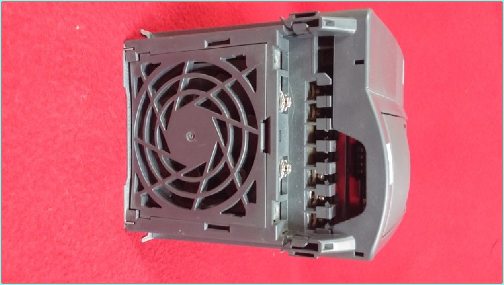 SIEMENS MICROMASTER 420 6SE6420-2UC21-5BA1 1,5KW 7,4A SÜRÜCÜ