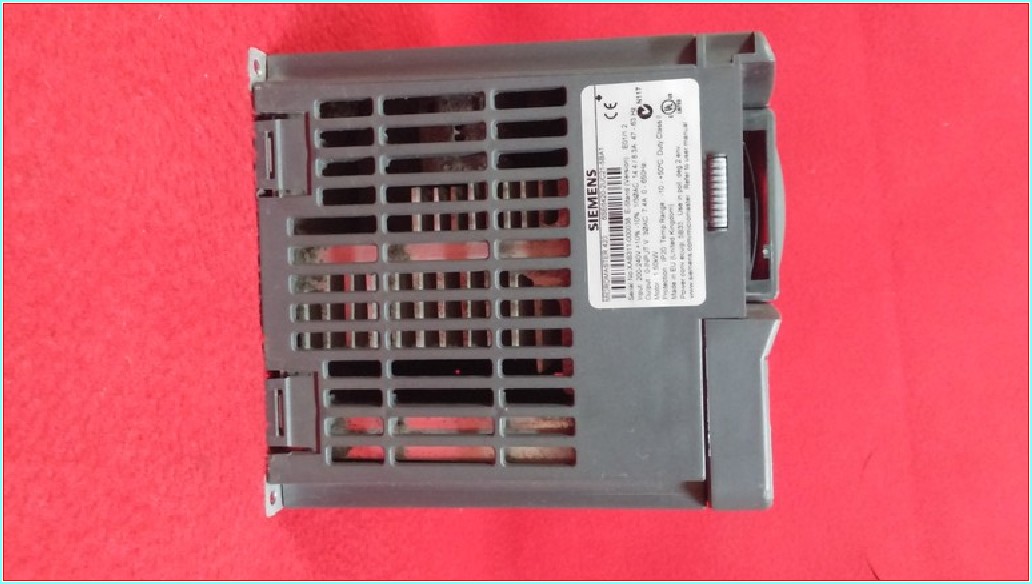 SIEMENS MICROMASTER 420 6SE6420-2UC21-5BA1 1,5KW 7,4A SÜRÜCÜ
