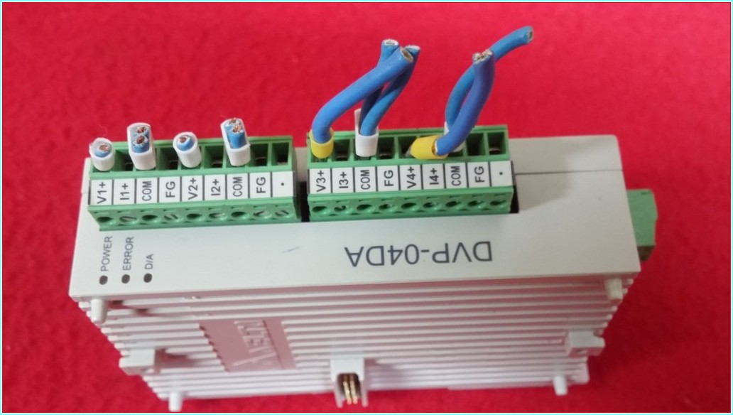 DELTA DVP04DA-S DVP-04DA DVP04DA-S2 ANALOG ÇIKIŞ PLC MODÜLÜ