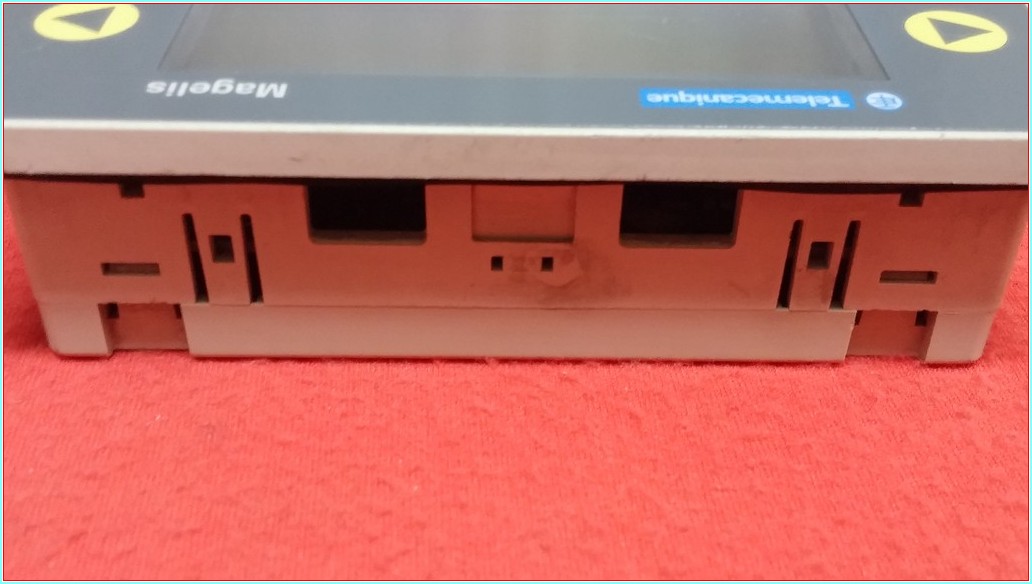 TELEMECANİQUE MAGELİS XBT-N410 OPERATÖR PANEL