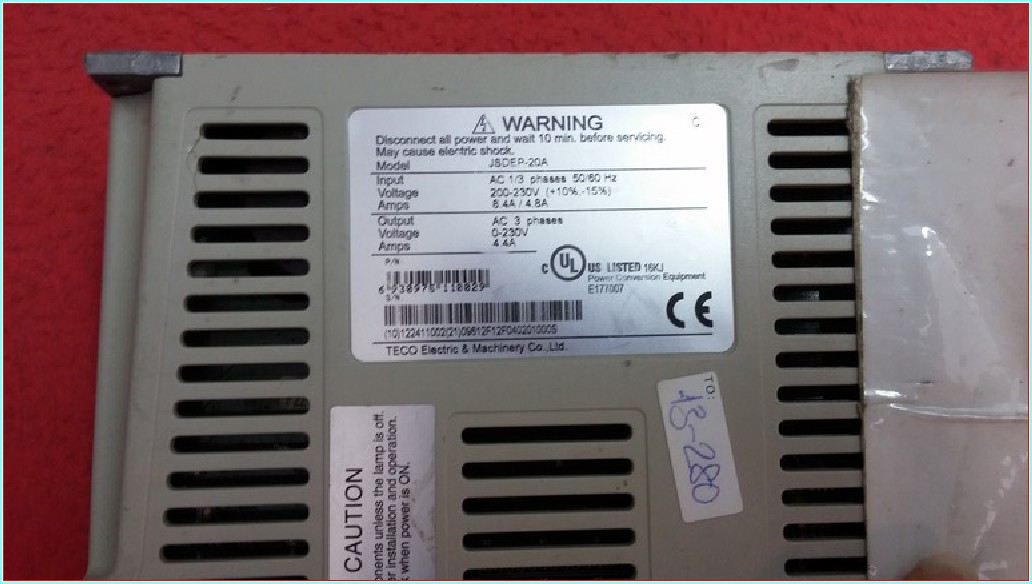 TECO JSDEP-20A 230V 4,4A SERVO SÜRÜCÜ