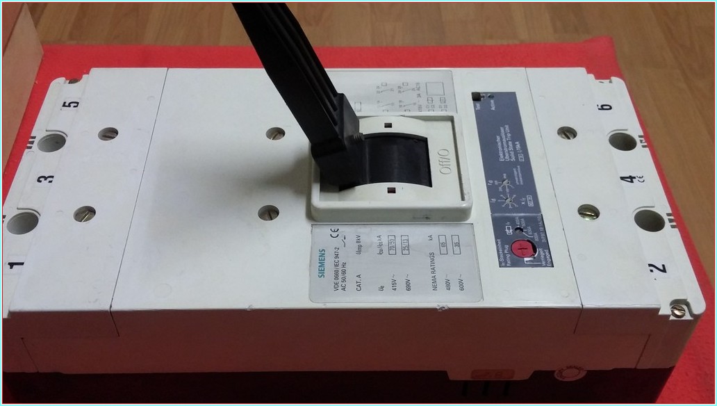 SIEMENS 3VF7 3VF97 18-1AJ10 400-800A TMŞ