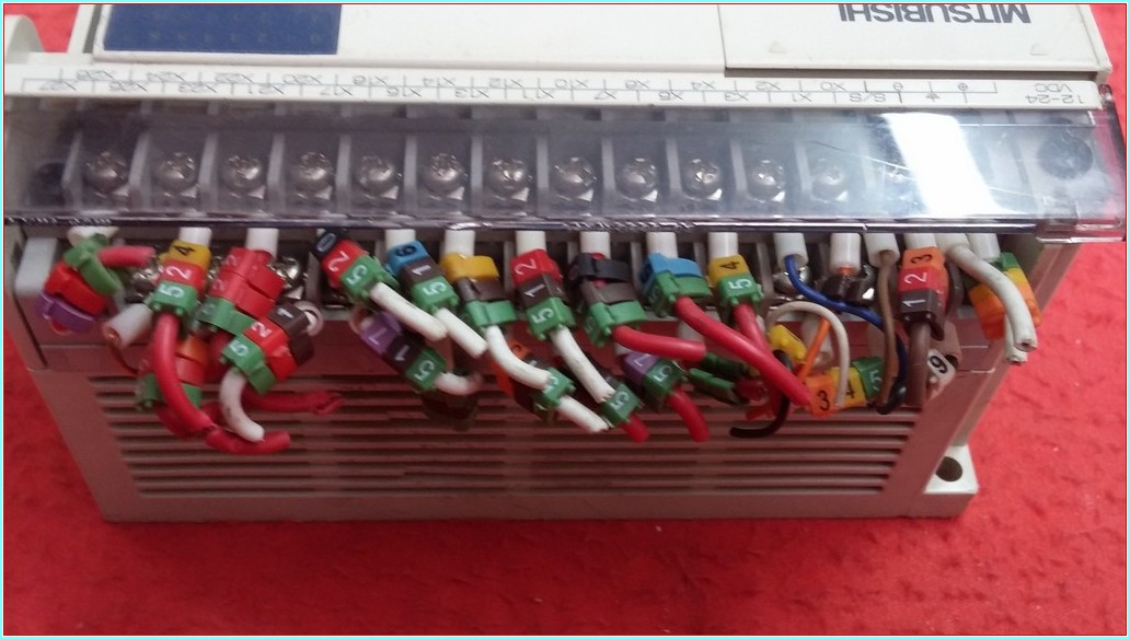 MITSUBISHI FX1N-40MT-DSS PLC