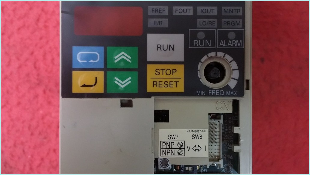 OMRON CIMR-J7AZB0P4