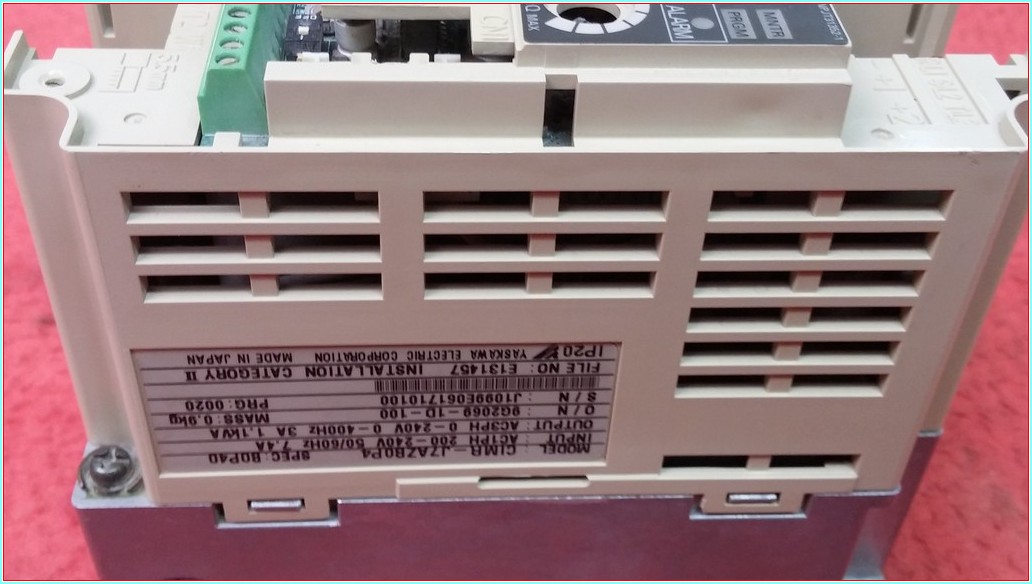 OMRON CIMR-J7AZB0P4