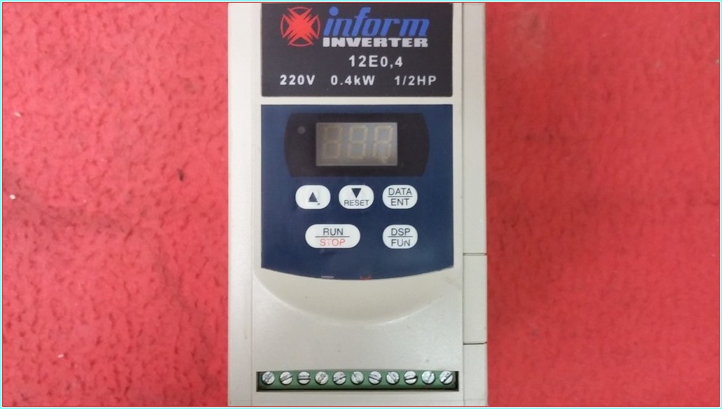 İNFORM 12E0,4 220V 0,4 KW 1/2 HP INVERTER SÜRÜCÜ