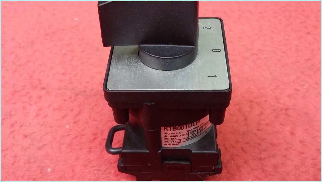TELEMECANİQUE K1B001ULH 12A 1-0-2 TRANSFER PAKO