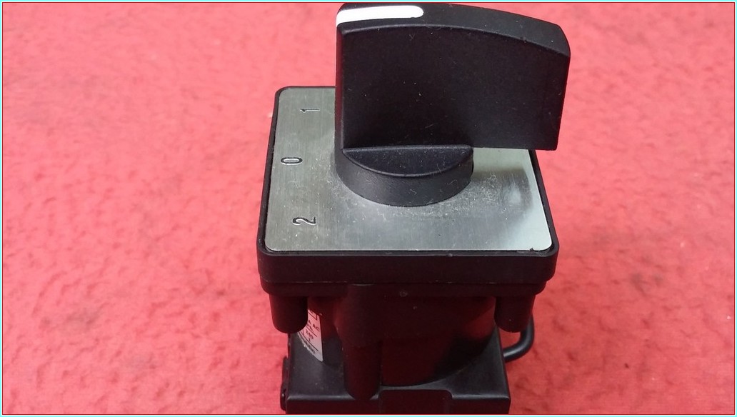 TELEMECANİQUE K1B001ULH 12A 1-0-2 TRANSFER PAKO