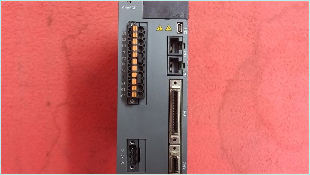 LS L7SA010A 6,75A SERVO SÜRÜCÜ
