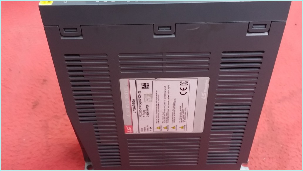 LS L7SA010A 6,75A SERVO SÜRÜCÜ