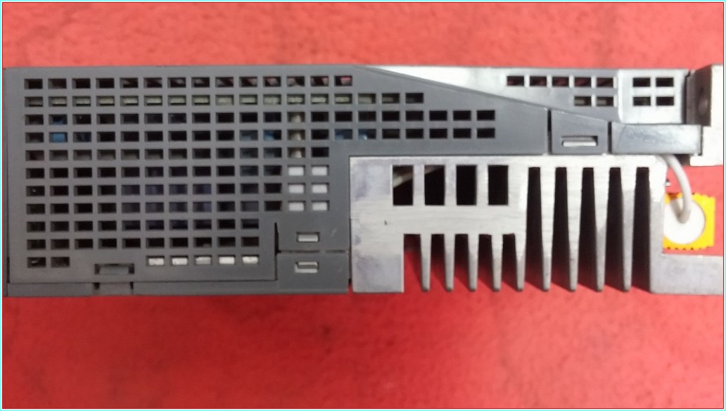 LS L7SA010A 6,75A SERVO SÜRÜCÜ