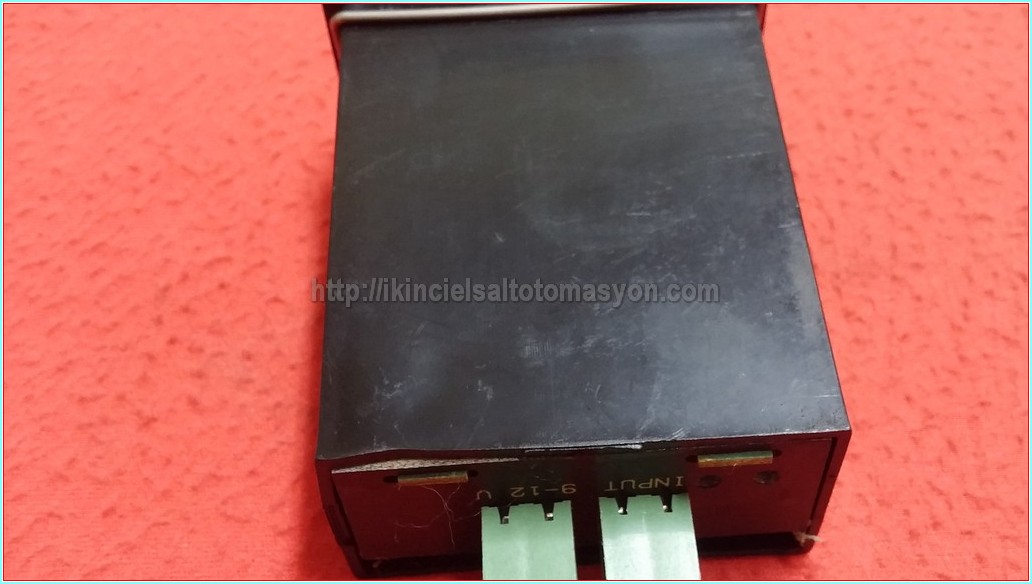 DES DC.V 200V 30X60 VOLTMETRE