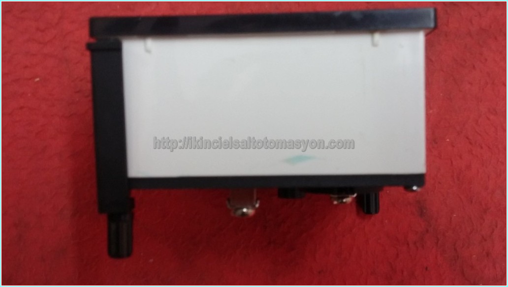 FEDERAL TS 5590 96X96 ANALOG VOLTMETRE