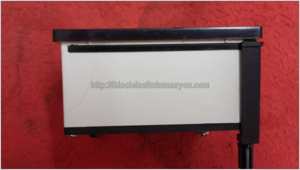 FEDERAL TS 5590 96X96 ANALOG VOLTMETRE