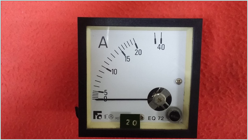SET EQ 72 5X20 ANALOG AMPERMETRE