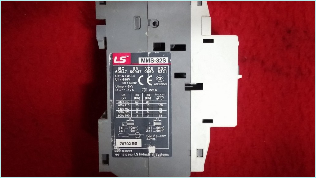 LS MEC MMS-32S 11-17A VE 3,2-8A   ACIK KAPALI YARDIMCI KONTAKLI MOTOR KORUMA