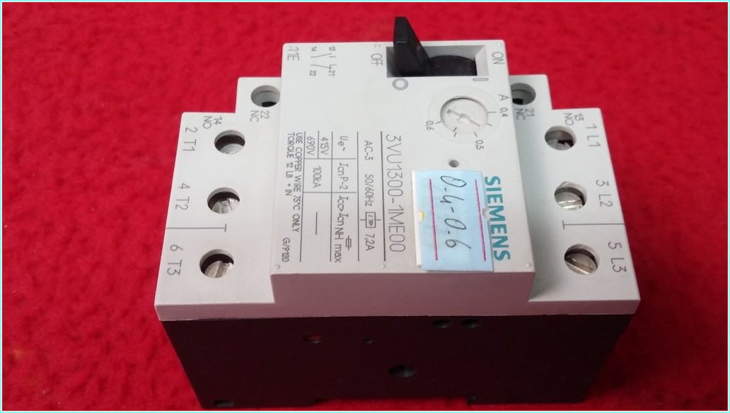 SIEMENS 3VU1300-1ME00 0,4-0,6A YARDIMCI KONTAKLI MOTOR KORUMA