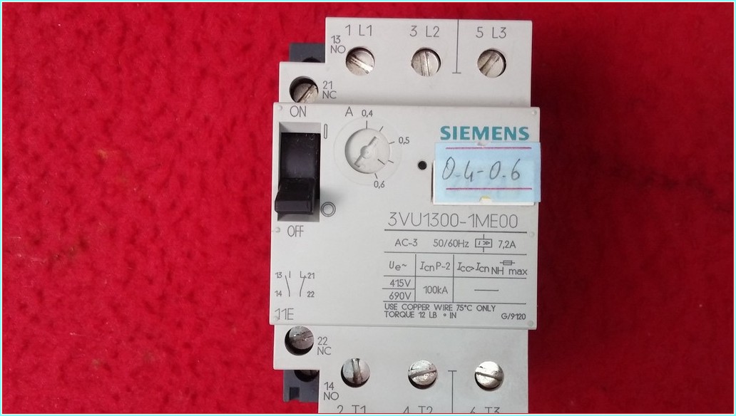 SIEMENS 3VU1300-1ME00 0,4-0,6A YARDIMCI KONTAKLI MOTOR KORUMA