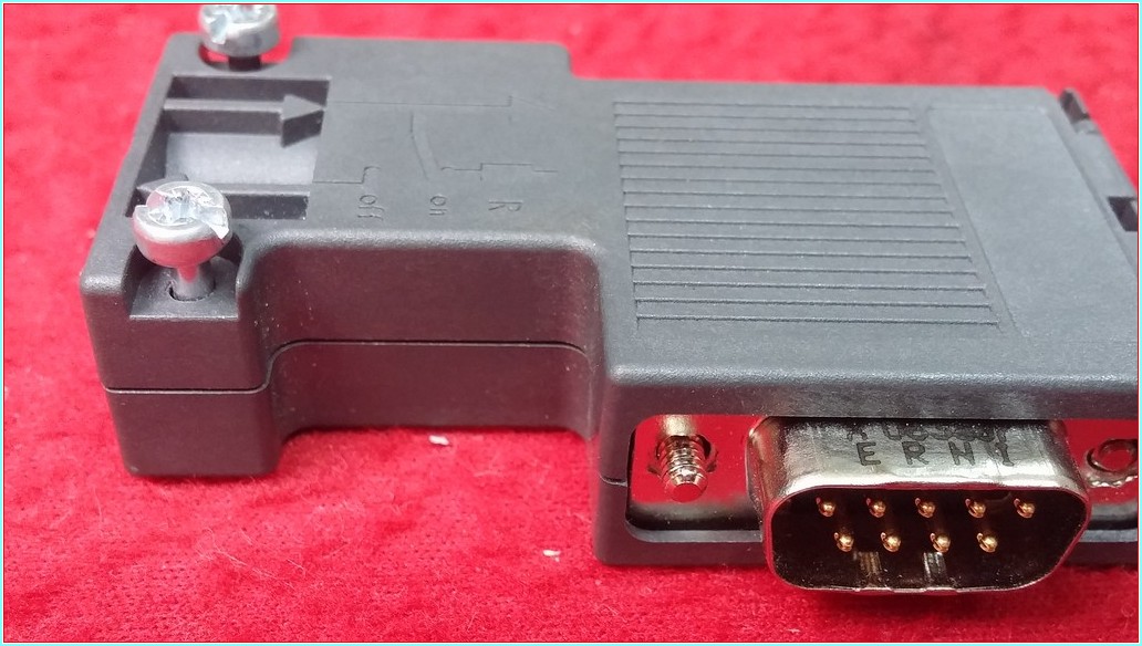 SIEMENS 6ES7 972-0BB12-0XA0  6ES7972-0BB12-0XA0 PROFIBUS CONNECTOR