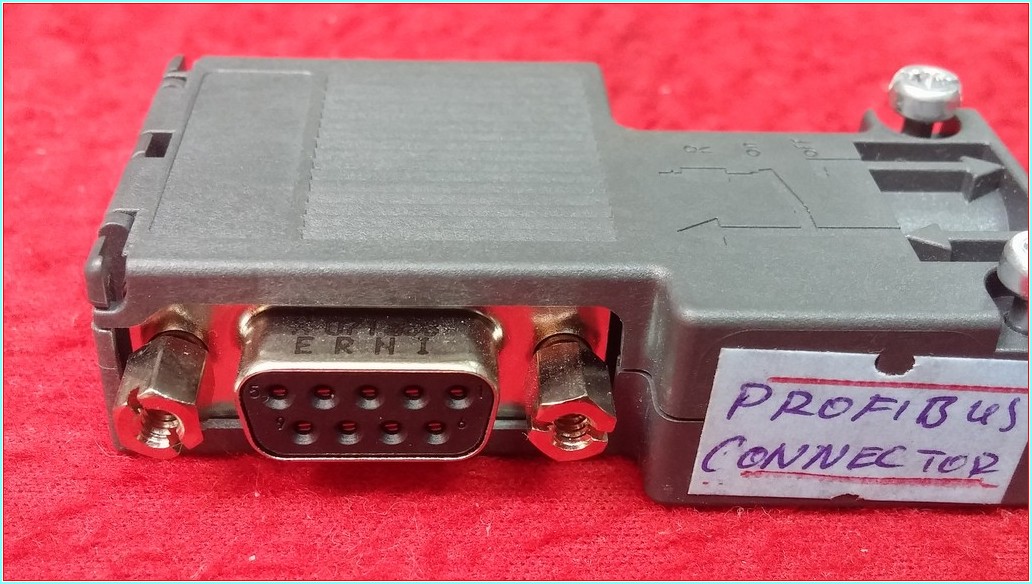 SIEMENS 6ES7 972-0BB12-0XA0  6ES7972-0BB12-0XA0 PROFIBUS CONNECTOR