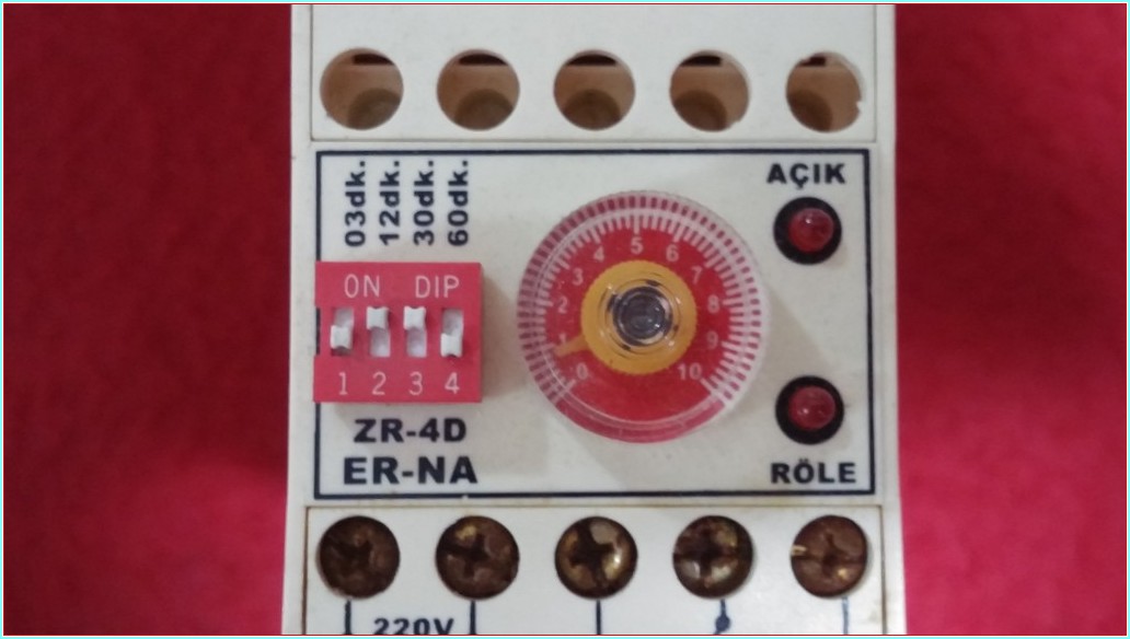 ER NA ZR-4D GECİKMELİ ÇOK FONKSİYONLU ZAMAN RÖLESİ