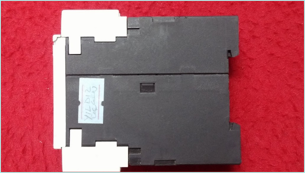 SIEMENS 3RP1576-1NP30 SIMIREL 2 NO KONTAKLI 60SN YILDIZ-ÜÇGEN RÖLESİ