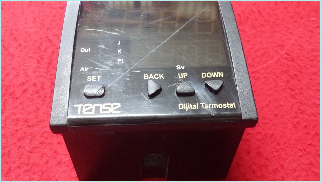 TENSE DT-96 DT-96E TEMPERATURE CONTROLLER 96X96 DİJİTAL TERMOSTAT