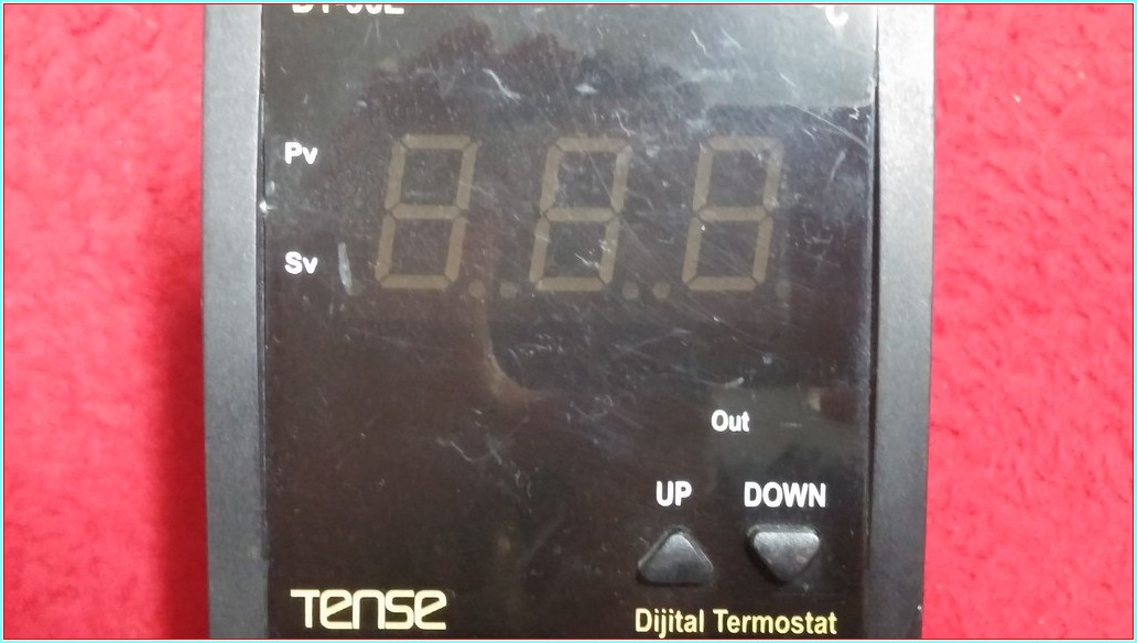 TENSE DT-96E TEMPERATURE CONTROLLER 96X96 DİJİTAL TERMOSTAT