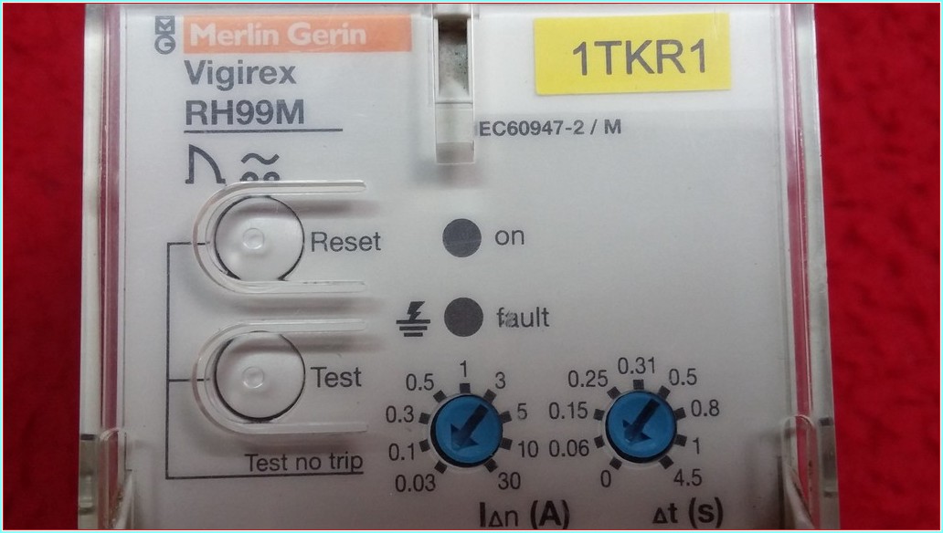 MERLİN GERİN VİGİREX RH99M 0.03-30A TOPRAK SIZINTI RÖLESİ OTOMATİK SIFIRLAMA