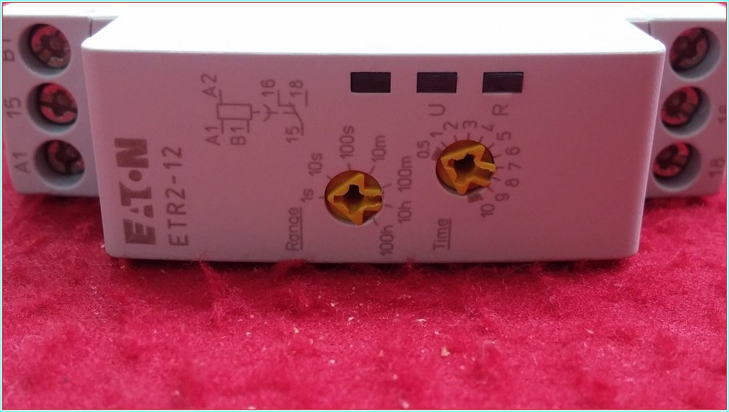 EATON ETR2-12 GECİKMELİ ZAMAN RÖLESİ