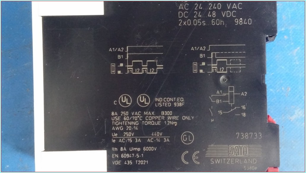 SAIA KOP170J7MWVPN00 ÇİFT ZAMANLI ELEKTRONİK ZAMAN RÖLESİ