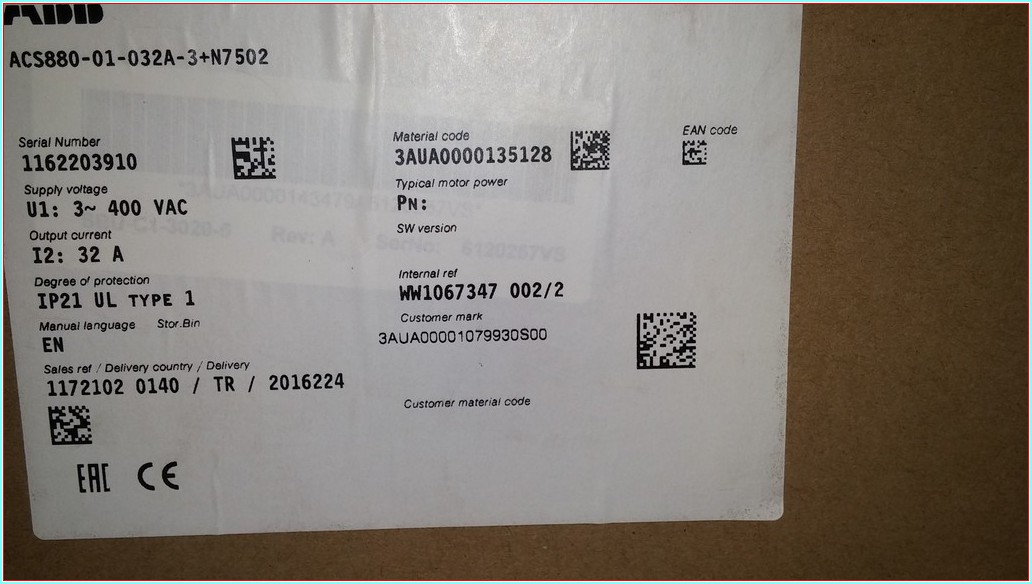 ABB ACS880-01-032A-3-N7502 ACS880-01-032A-3 15 KW 32 A SIFIR KUTULU SÜRÜCÜ