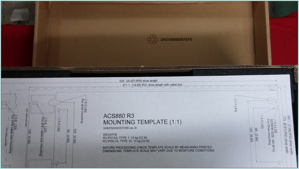 ABB ACS880-01-032A-3-N7502 ACS880-01-032A-3 15 KW 32 A SIFIR KUTULU SÜRÜCÜ