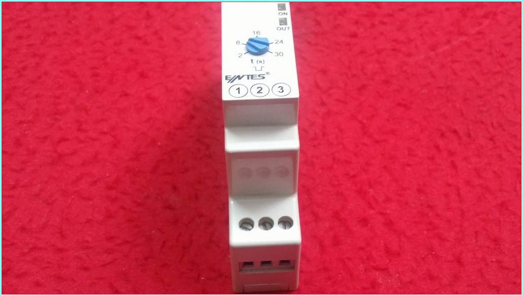 ENTES MCB-30 220V-24V İNPUT ZAMAN RÖLESİ