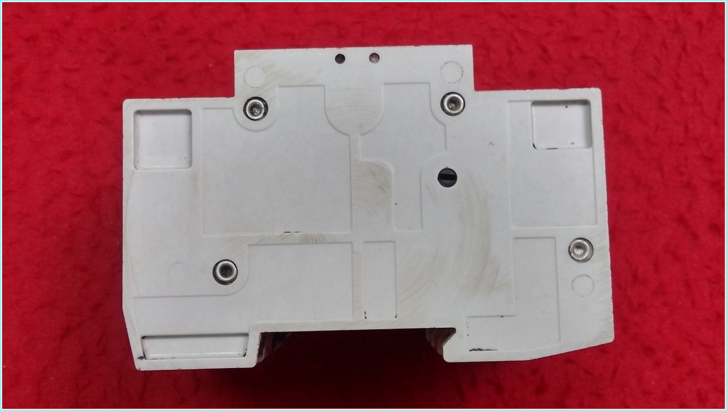 SIEMENS 5SQ23 C40 3X40 40A C OTOMAT